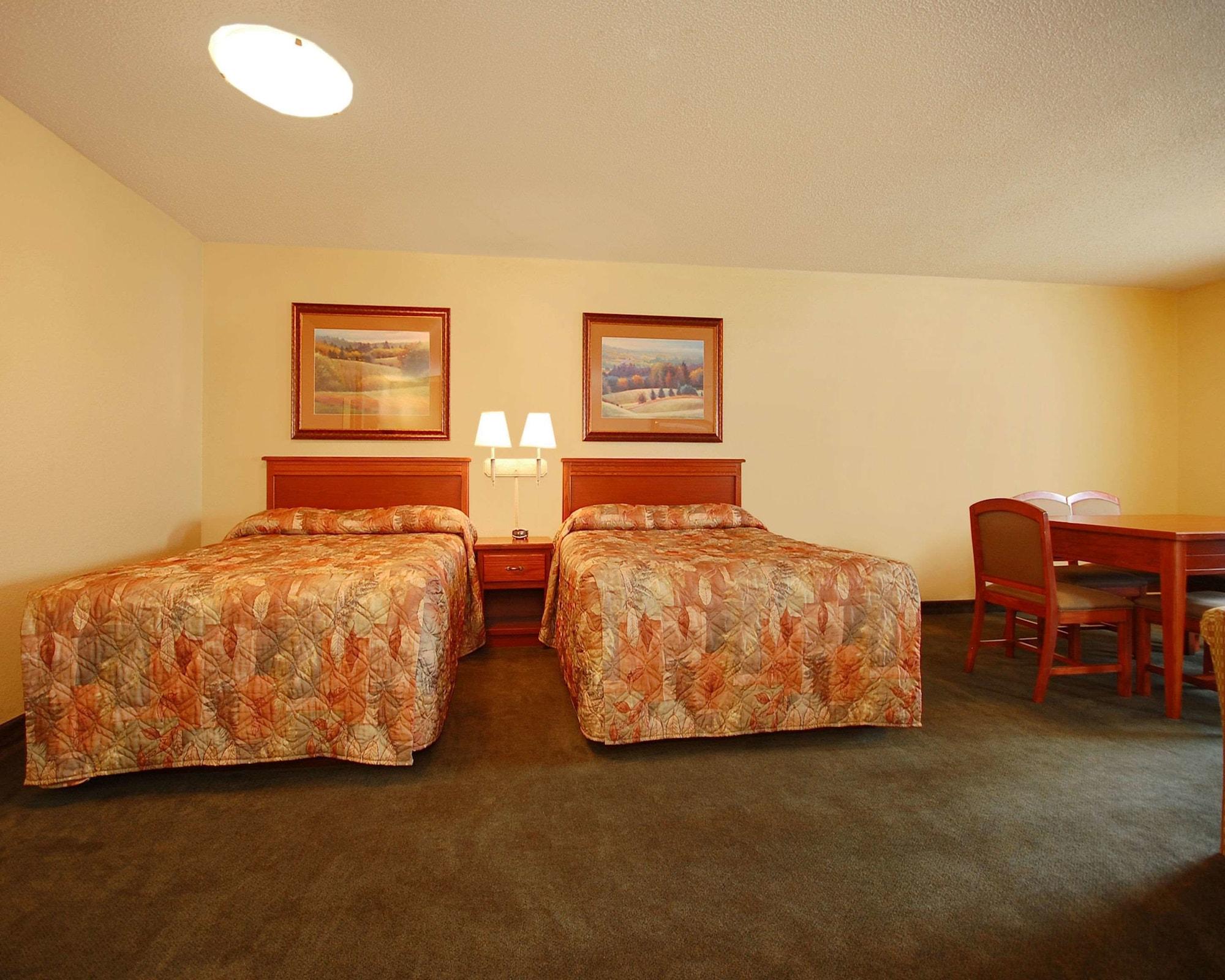 Econo Lodge Inn & Suites Kearney Exterior foto